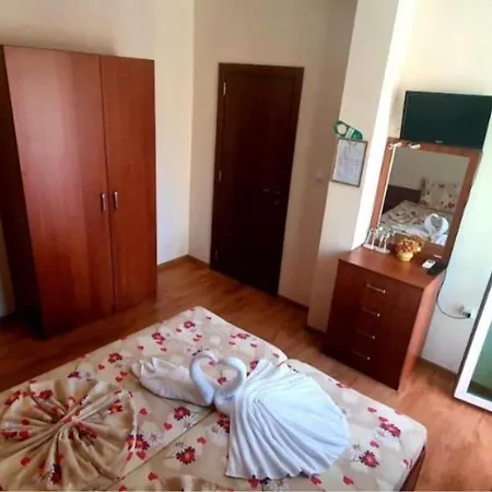 Natali Casa de hóspedes Primorsko