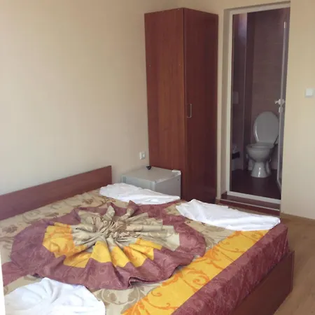 Natali Приморско