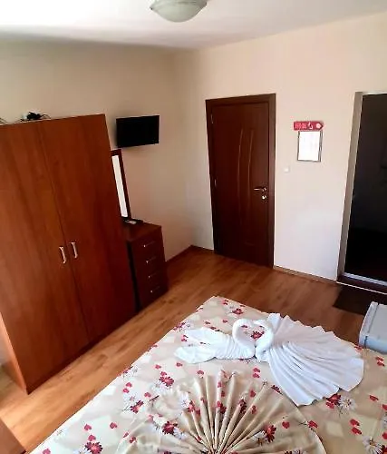 Natali Гостевой дом Приморско