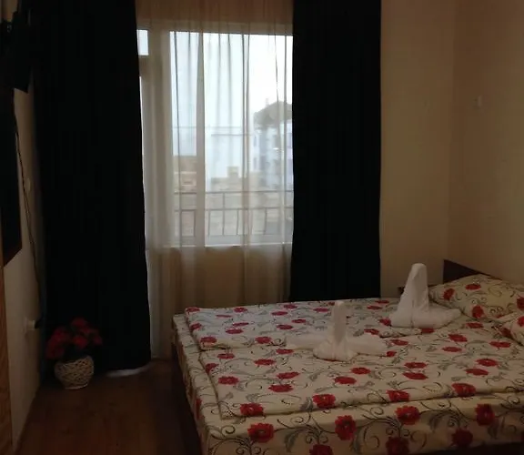 ゲストハウス Natali