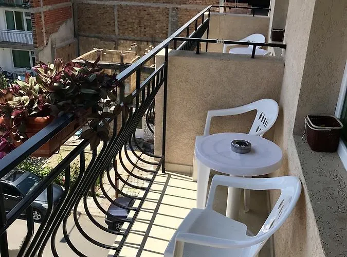 Natali プリモルスコ